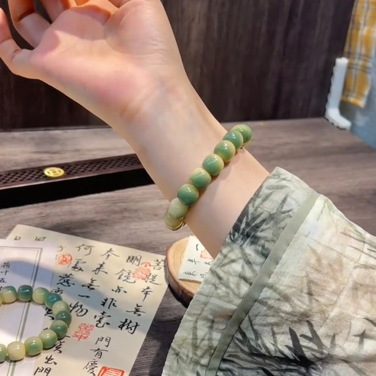 Pure natural Bodhi root Bodhi bracelet small green lemon single loop bracelet natural Bodhi root Bodhi root