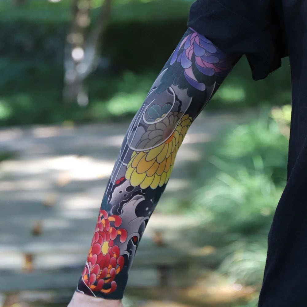 1PC Ultra thin seamle Tattoo  Sleeves Arm For Men Women Cool Travel Cycling Elastic Scratch Resistant Sunscreen Arm