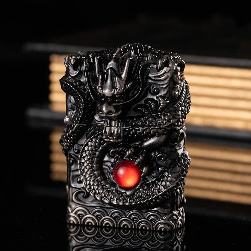 2026 New Creative High-end Heavy Armored Dragon Metal Relief Grinding Wheel Kerosene Lighter Cigarette Accessories Tool Gift