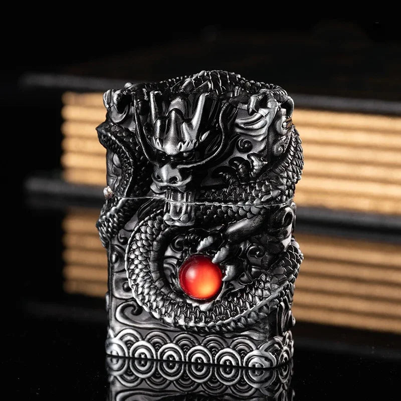 2026 New Creative High-end Heavy Armored Dragon Metal Relief Grinding Wheel Kerosene Lighter Cigarette Accessories Tool Gift