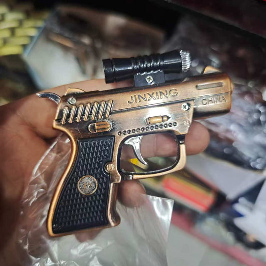 Blue flame laser metal butane inflatable lamp is lighter and more portable, making it a creative toy lighter.